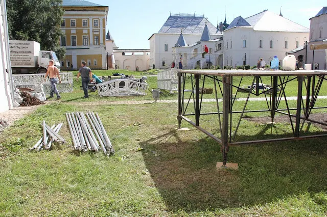 Завтра в Ростове Ярославской области услышат «Ростовскую сюиту». С фото