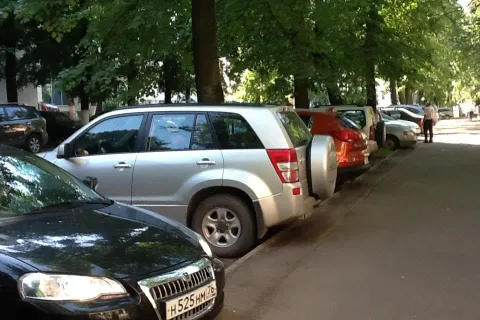 Игра в поддавки или отказ мэрии Ярославля от платных стоянок