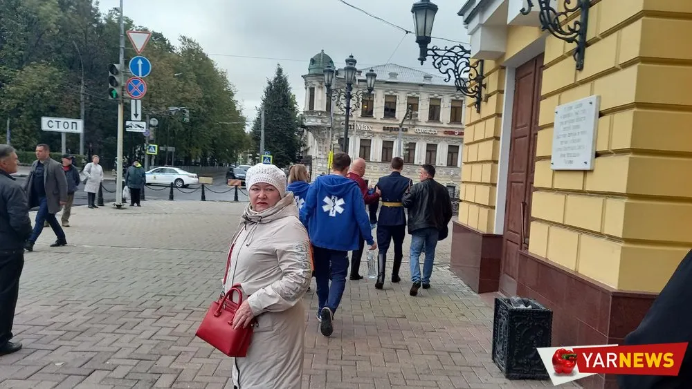 В Ярославле участник церемонии прощания с Сергеем Пускепалисом потерял сознание