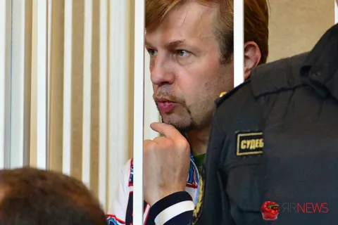 Мэр Ярославля Евгений Урлашов на суде выглядел измученным и болезненным. Фоторепортаж