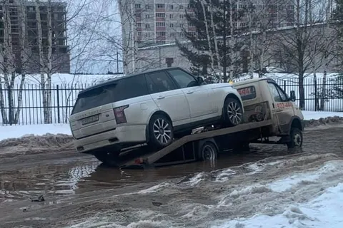 Место, где в Ярославском районе тонут машины, не является дорогой