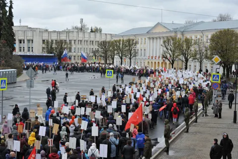 В строю «Бессмертного полка» прошли пятнадцать тысяч ярославцев