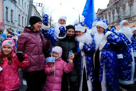  "1600 Морозов и 50 гвардейцев"