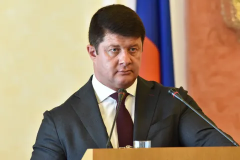 Владимир Слепцов отчитался перед депутатами муниципалитета Ярославля за прошлый год