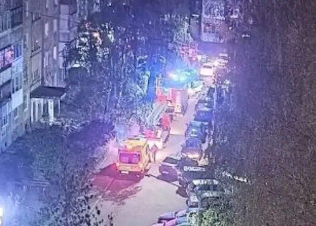 В Ярославле ночной пожар на Громова тушили 36 человек