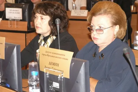 В муниципалитете Ярославля состоялись депутатские слушания