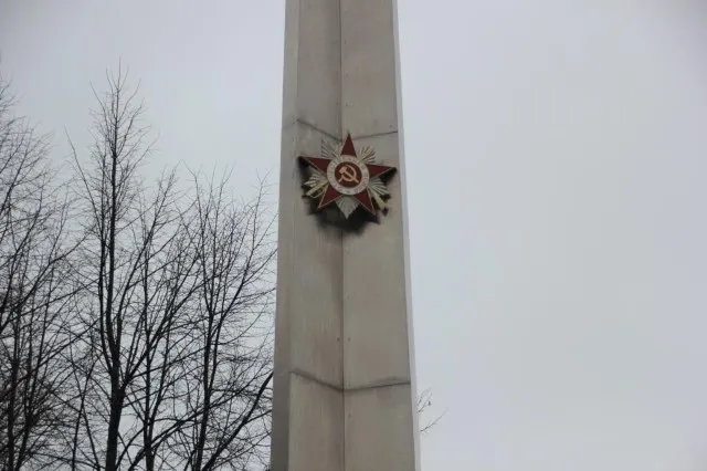 На Обелиск Славы в парке на Липовой горе вернулся орден Великой Отечественной войны