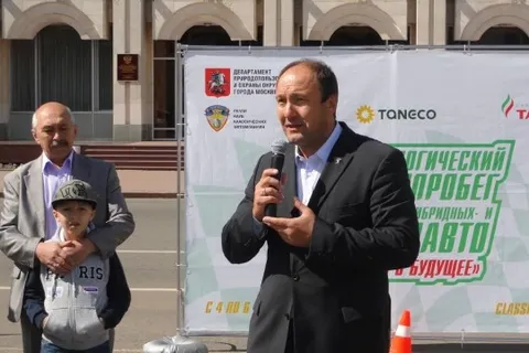В День эколога в Ярославле прошла выставка автомобилей
