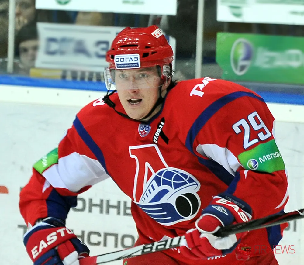 Форвард «Локомотива» Ярославля примет участие в Кубке Первого канала