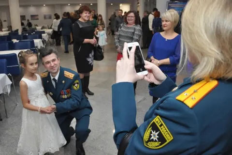 Ярославские спасатели получили к юбилею новый специализированный транспорт
