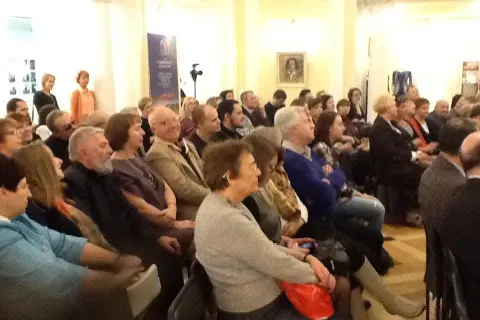 В Ярославле презентовали книгу «Танцующие в круге»