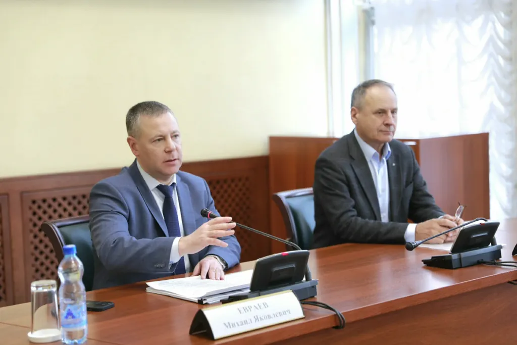 Бюджет Ярославской области обеспечит инфраструктурные и социальные проекты