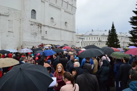 В Ярославле проходит митинг против московского мусора: фото