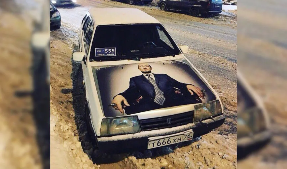 По Ярославлю ездит машина с президентом Путиным