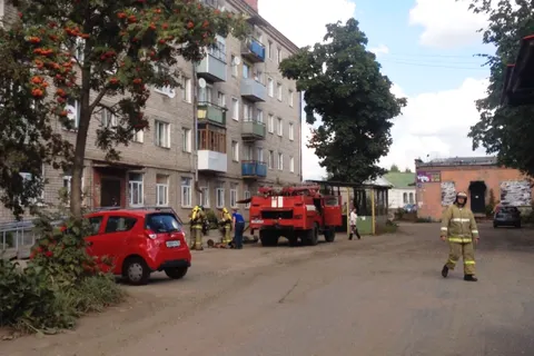 Пожарные Ярославской области провели учения в детской поликлинике