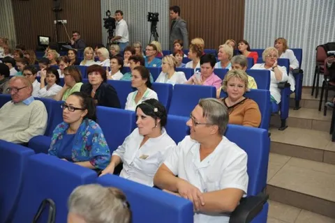 Дмитрий Миронов посетил Ярославский областной перинатальный центр