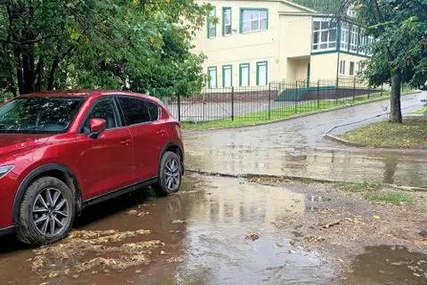 В Ярославле в благоустройство двора включили «бесплатную реку»