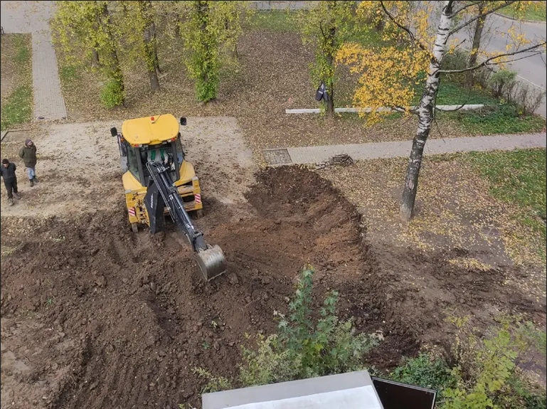 В Ярославле стартовали работы по установке детских городков