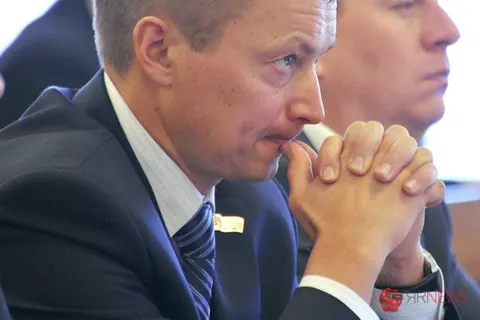 Шестнадцать грустных мгновений из жизни депутатов муниципалитета Ярославля. С фото