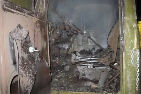 В Угличском районе ночью сгорели два грузовых автомобиля