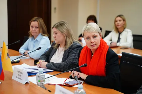 Депутаты Яроблдумы ознакомились с тверским опытом по жилью для детей-сирот