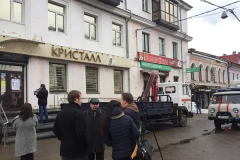 В центре Ярославля демонтировали 14 незаконных рекламных конструкций