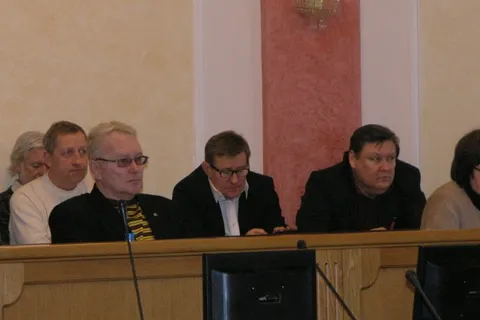 Мэрия Ярославля разводит руками и ссылается на объективные трудности