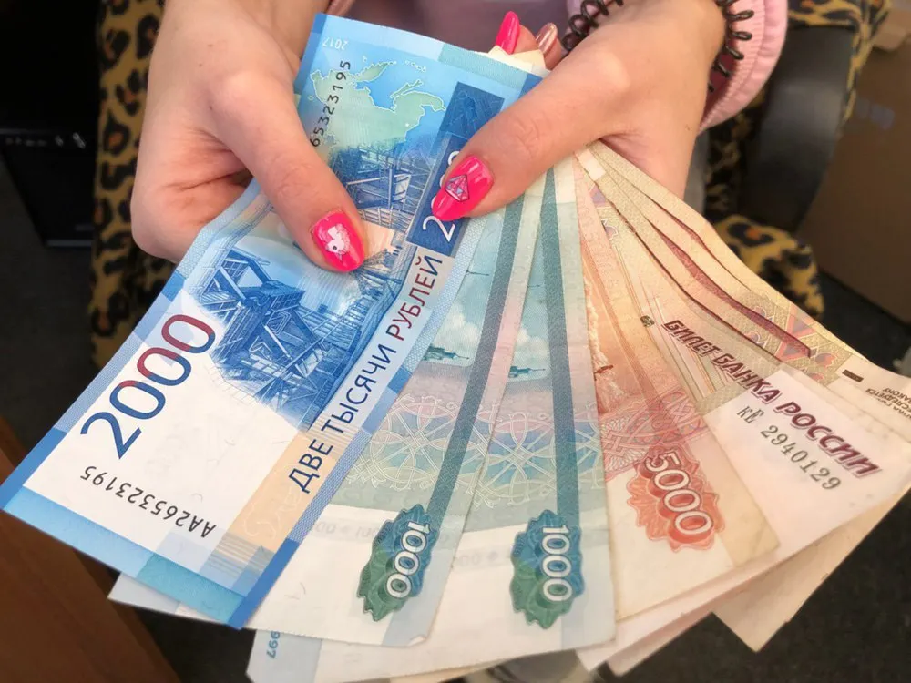 Рейтинг бедных и богатых: сколько получают ярославцы