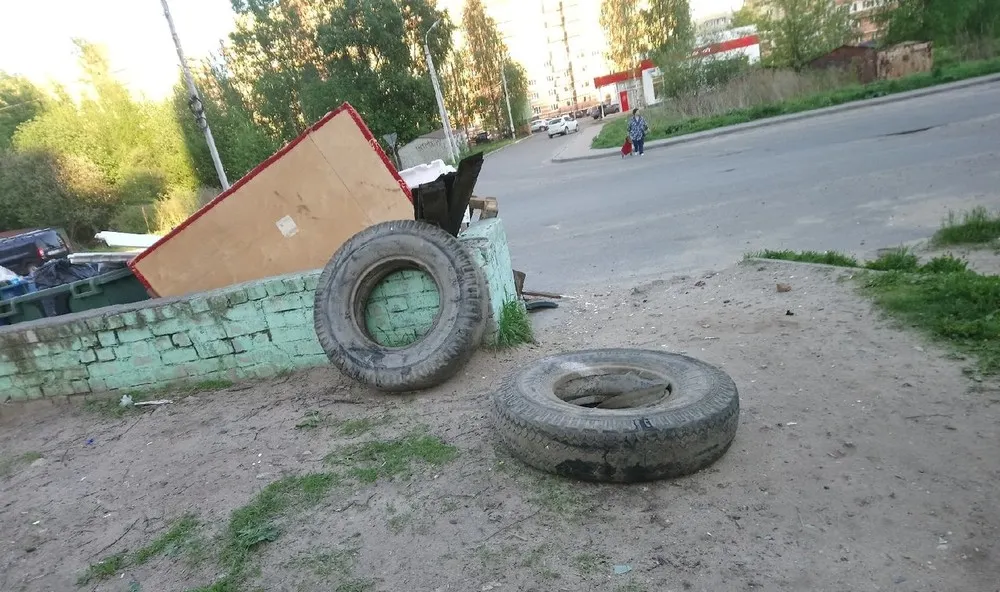 В Ярославле стартовала акция по сбору старых автопокрышек