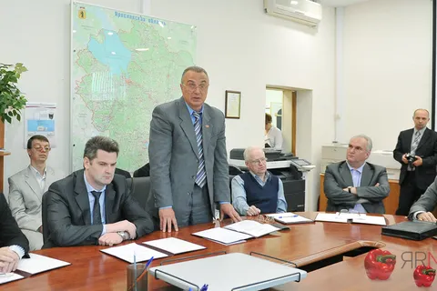 Председатель избиркома Ярославской области Денис Васильев написал заявление на имя губернатора. С фото из архива