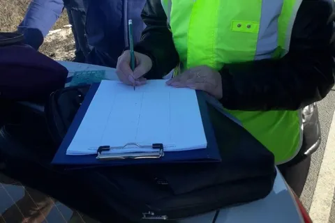 Под Ярославлем при столкновении с битумовозом погиб водитель «ВАЗа»