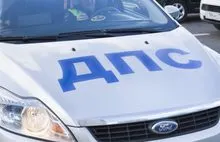 В Рыбинске машина вылетела на тротуар в толпу прохожих