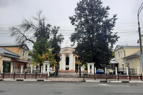 Ярославцы предупреждали власти об угрозе пожара в усадьбе Вахрамеева