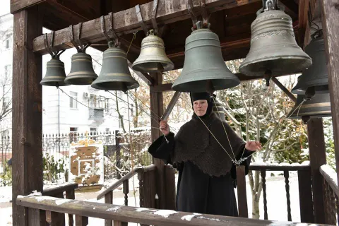 В Ярославле прошел крестный ход: фоторепортаж