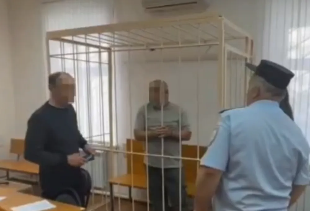 Суд отправил под арест вымогателя, угрожавшего участнику СВО из Мышкина