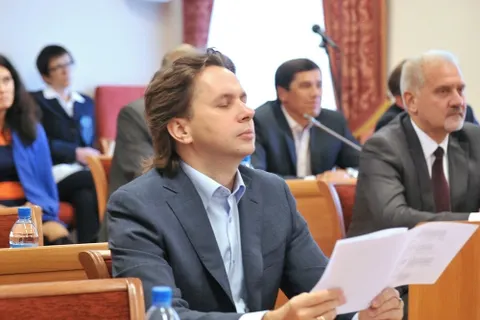 На первом заседании Думы Ярославской области был аншлаг. Фоторепортаж