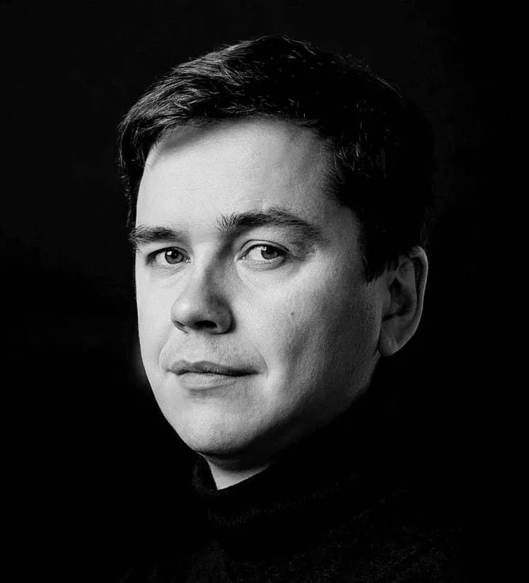 Главным режиссером Волковского театра стал бывший журналист