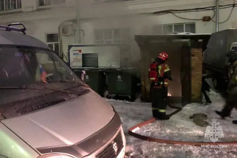 В Ярославле загорелся главный корпус Демидовского университета