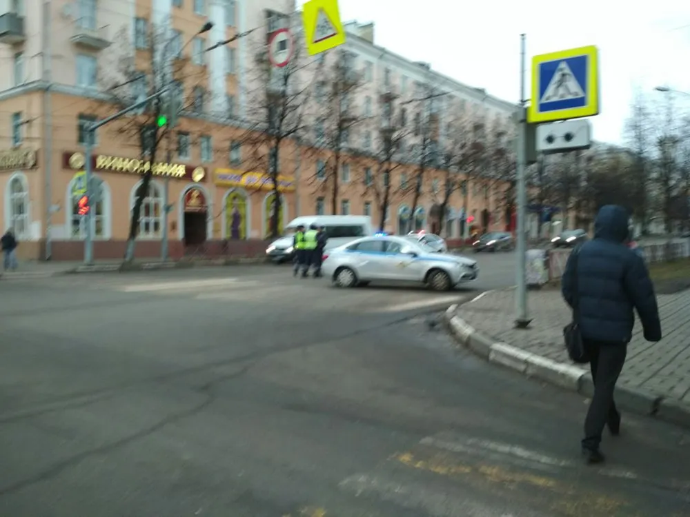 В Ярославле полицейские перекрыли центр города: почему