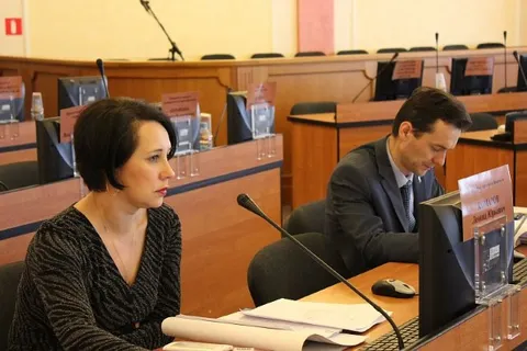 Депутаты муниципалитета Ярославля рекомендовали мэрии определить судьбу убыточных предприятий