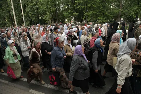 В Ярославле начался многодневный крестный ход