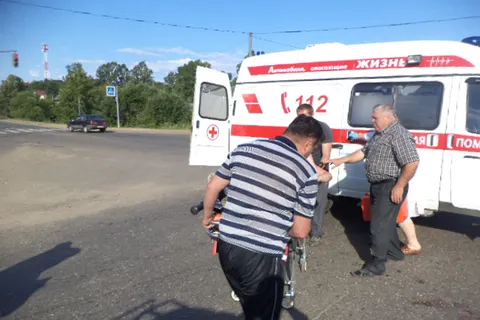 В Ярославской области УАЗ сбил велосипедистку