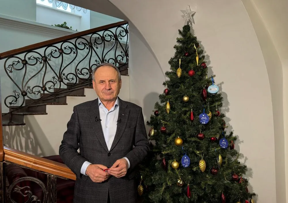Председатель Ярославской областной Думы принял участие в акции «Елка желаний»
