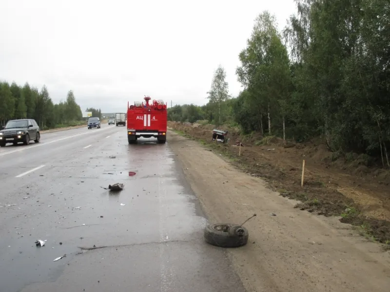 В ДТП на окружной дороге в Ярославле пострадали люди