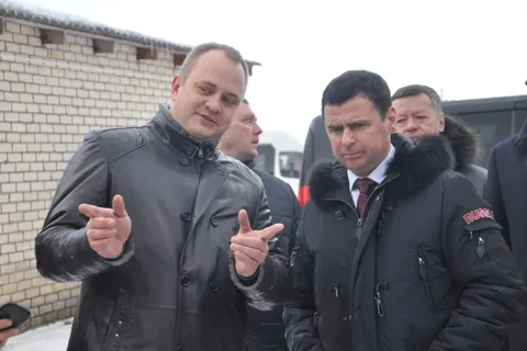 Дмитрий Миронов сел за руль ярославского вездехода «Странник»