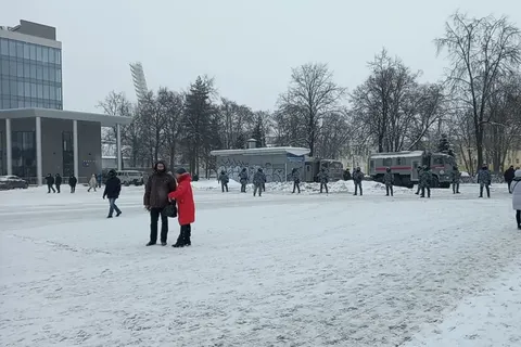 Ярославская полиция оцепила площадь Труда