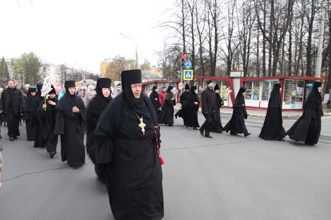 В Ярославль прибыла икона Толгской Божьей Матери (с фото)