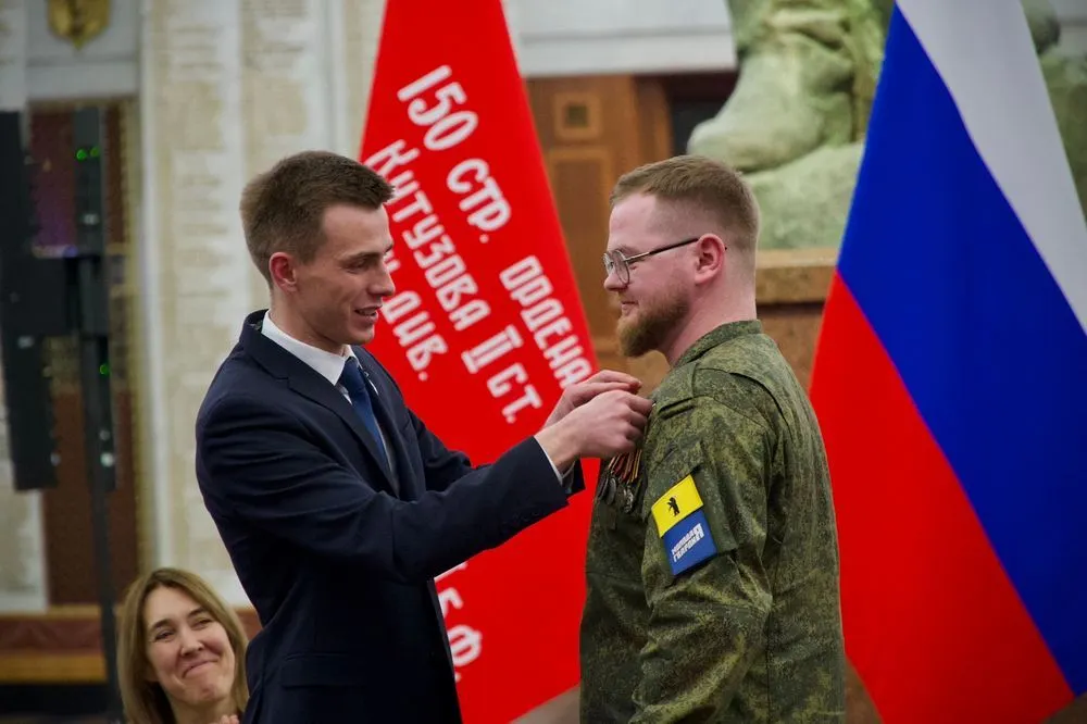 Депутату Ярославской областной Думы вручили медаль «За храбрость»