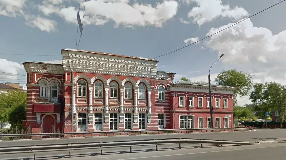 Бывшая поликлиника в Ярославле подешевела до 44 миллионов