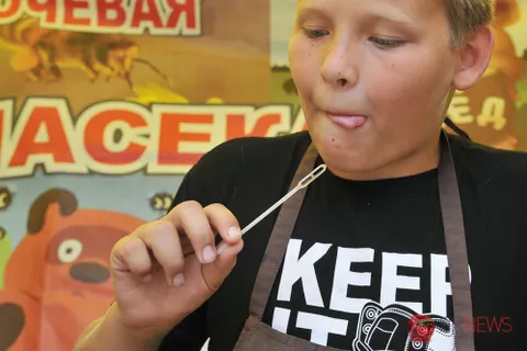 В Ярославле начала работу ярмарка «Медовый спас». Фоторепортаж